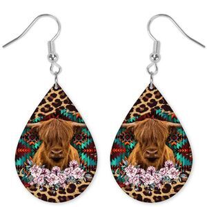 NEW HIGHLAND COW FLORAL FAUX LEATHER DANGLE TEARDROP PIERCED EARRINGS 2.25"